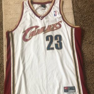 LeBron James Classic Cleveland Cavaliers Jersey